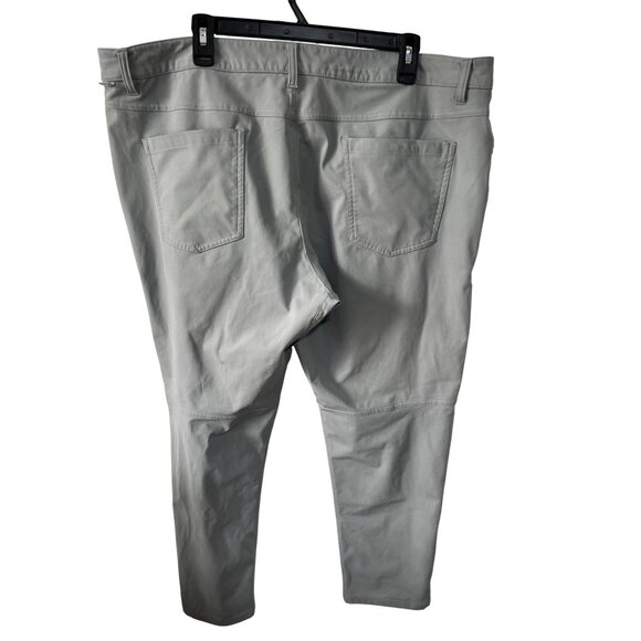 Lululemon Mens Light Gray ABC Pants Size 40 With Back & Front Pockets - Comfy - Picture 2 of 11